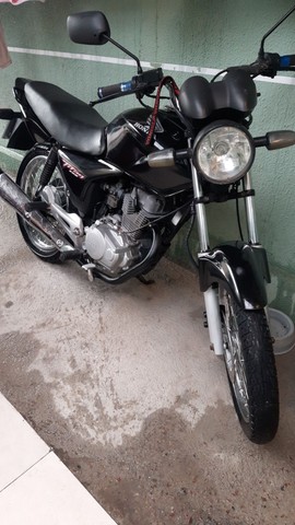 VENDO TITAN 150 ESD COMPLETA COM PARTIDA ELÉTRICA E FREIO A DISCO