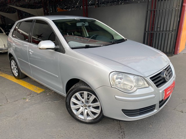polo hatch 2010 prata