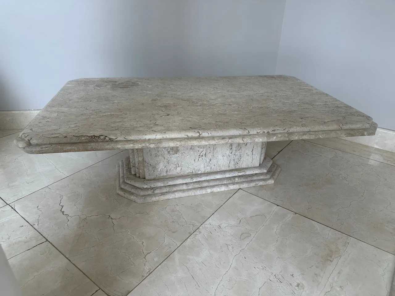 Mesa de centro de mármore 