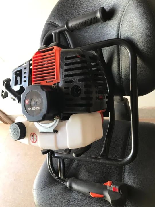 Vendo perfurador de solo 75 vc - Foto 3