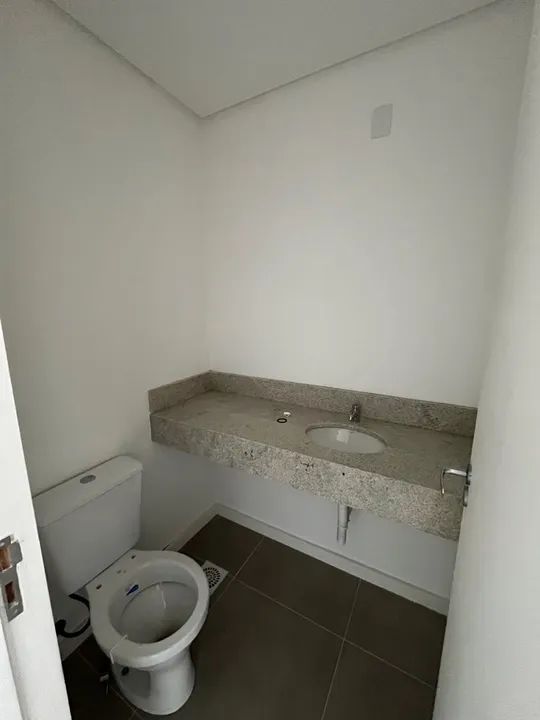 Alugo excelente sala comercial no saco dos limões  - Foto 4