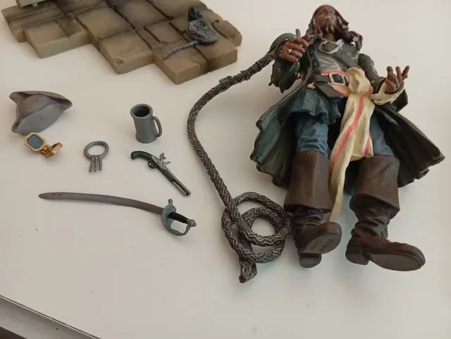 Lindo boneco Jack sparrow portas do Caribe  - Foto 3