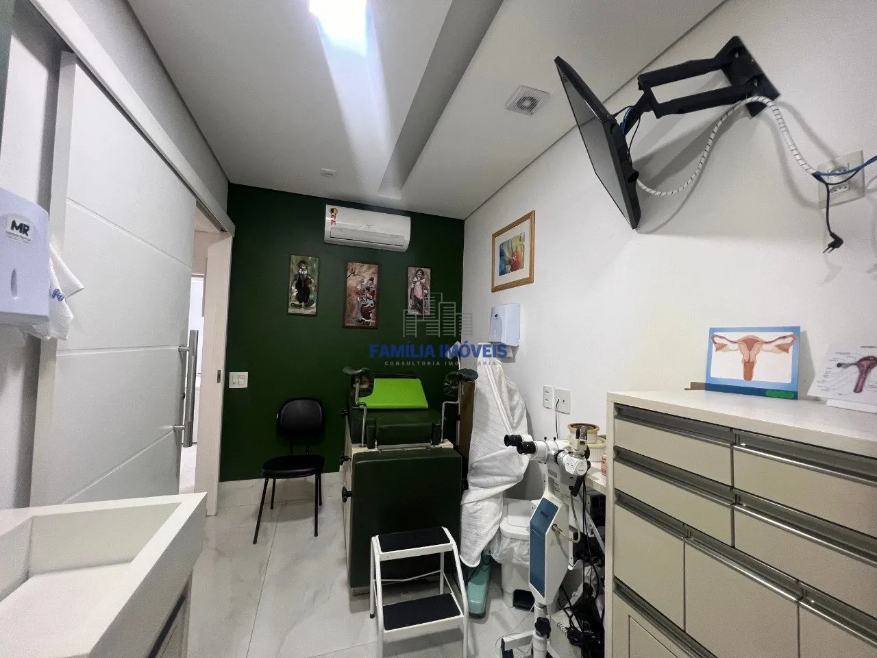 Alugar sala comercial preparada para médico Helbor Offices Santos
