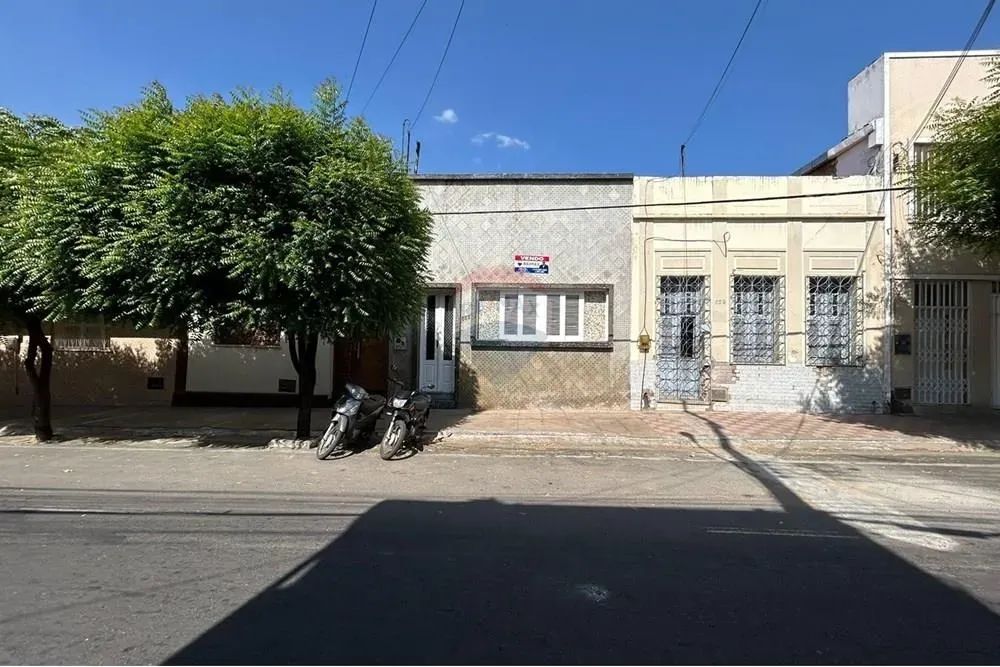 Casa de 132,50m² à venda, na Rua 15 de Novembro, em Iguatu/CE
