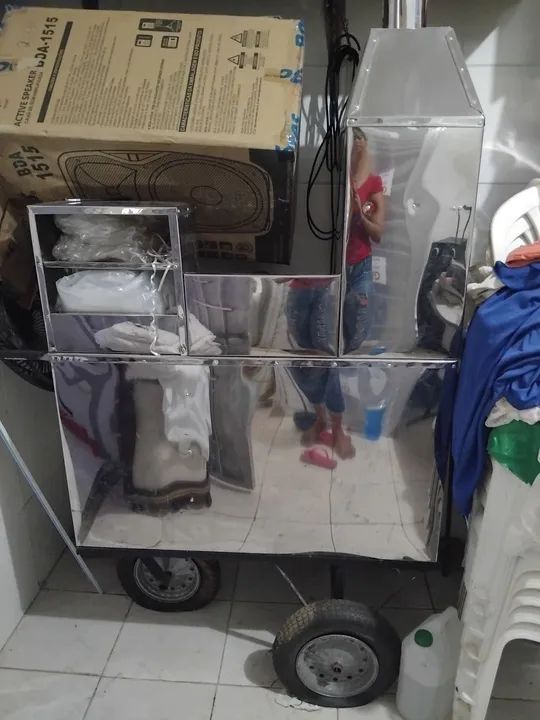 Carrinho de Lanches em Aço Inox - Ideal para seu Negócio! - Foto 3