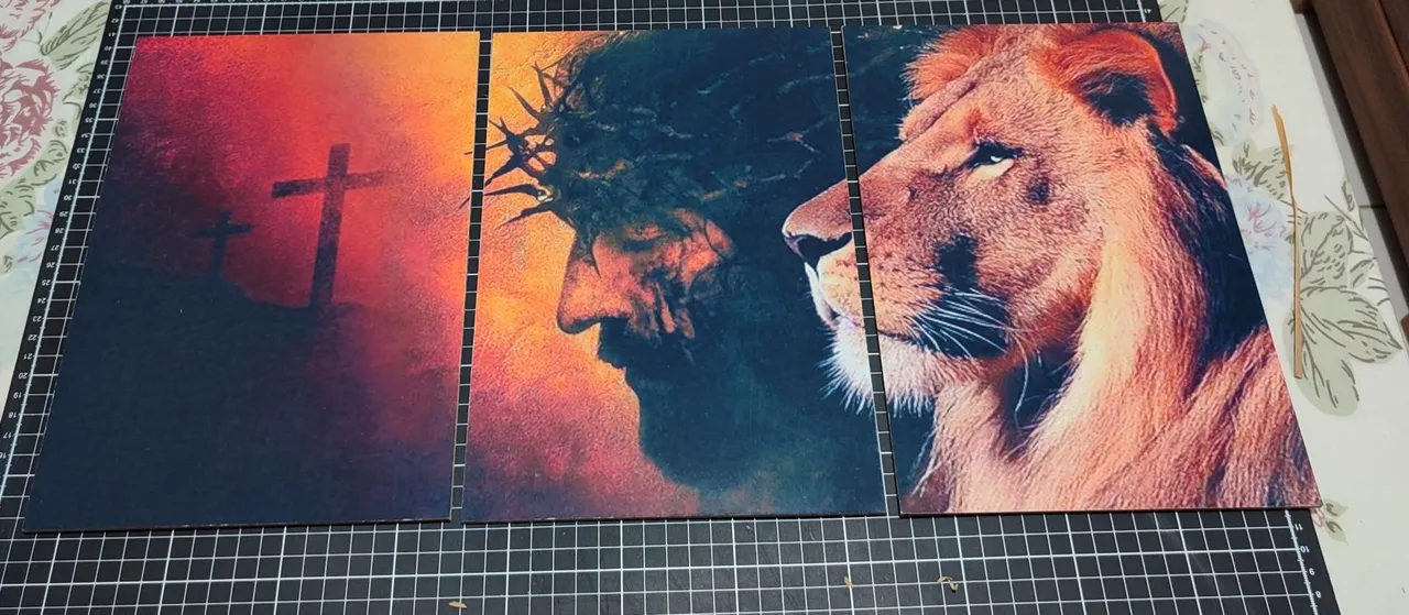 Quadro Decorativo - Jesus, Leão e Cruz