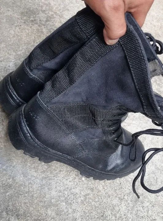 Botas Táticas Preta de lona - Foto 3