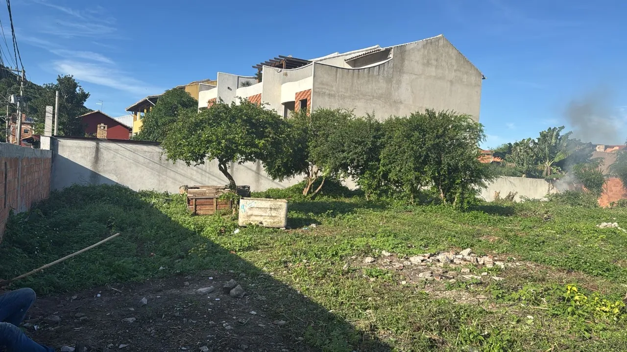 Vendo terreno Peró (centro)