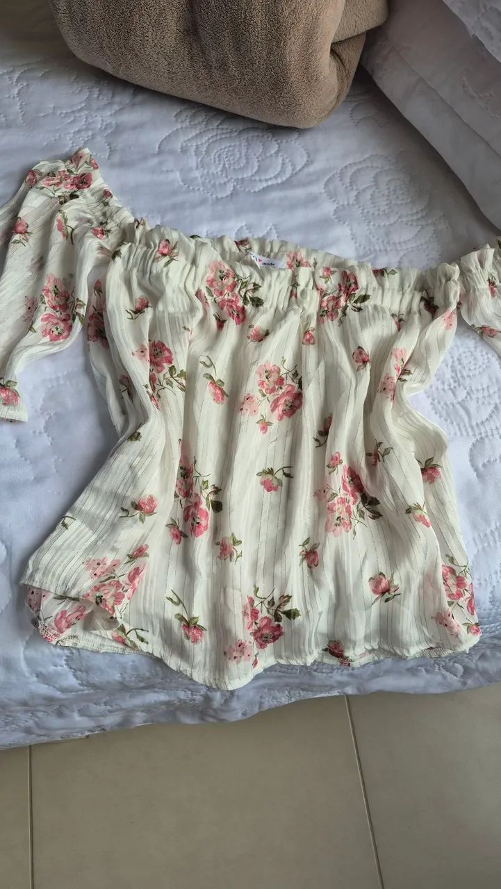 Vendo  blusinha 