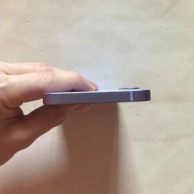 iPhone 12 64GB (Lilás) - Foto 2