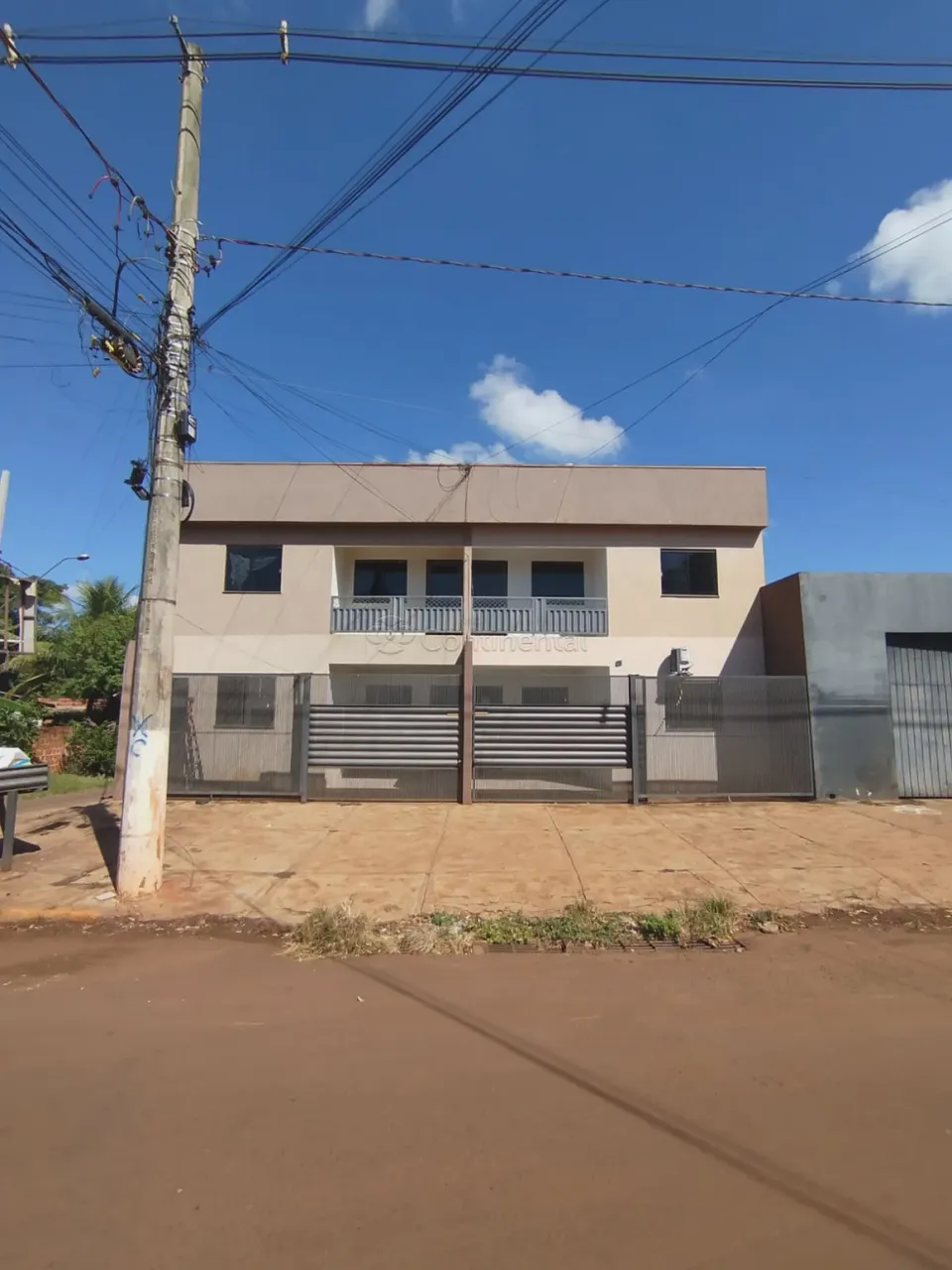 Apartamento/Kitnet para locação em Dourados-MS.