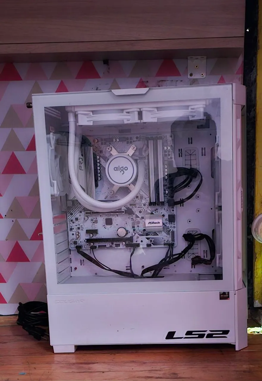 PC Gamer Branco com LED RGB - Radeon