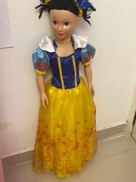 Boneca Branca de Neve - Usada - Foto 5