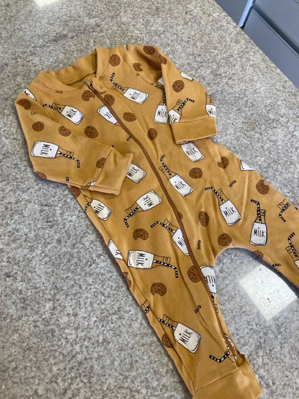 Macacão Infantil Estampado de Leite e Cookies - Foto 2