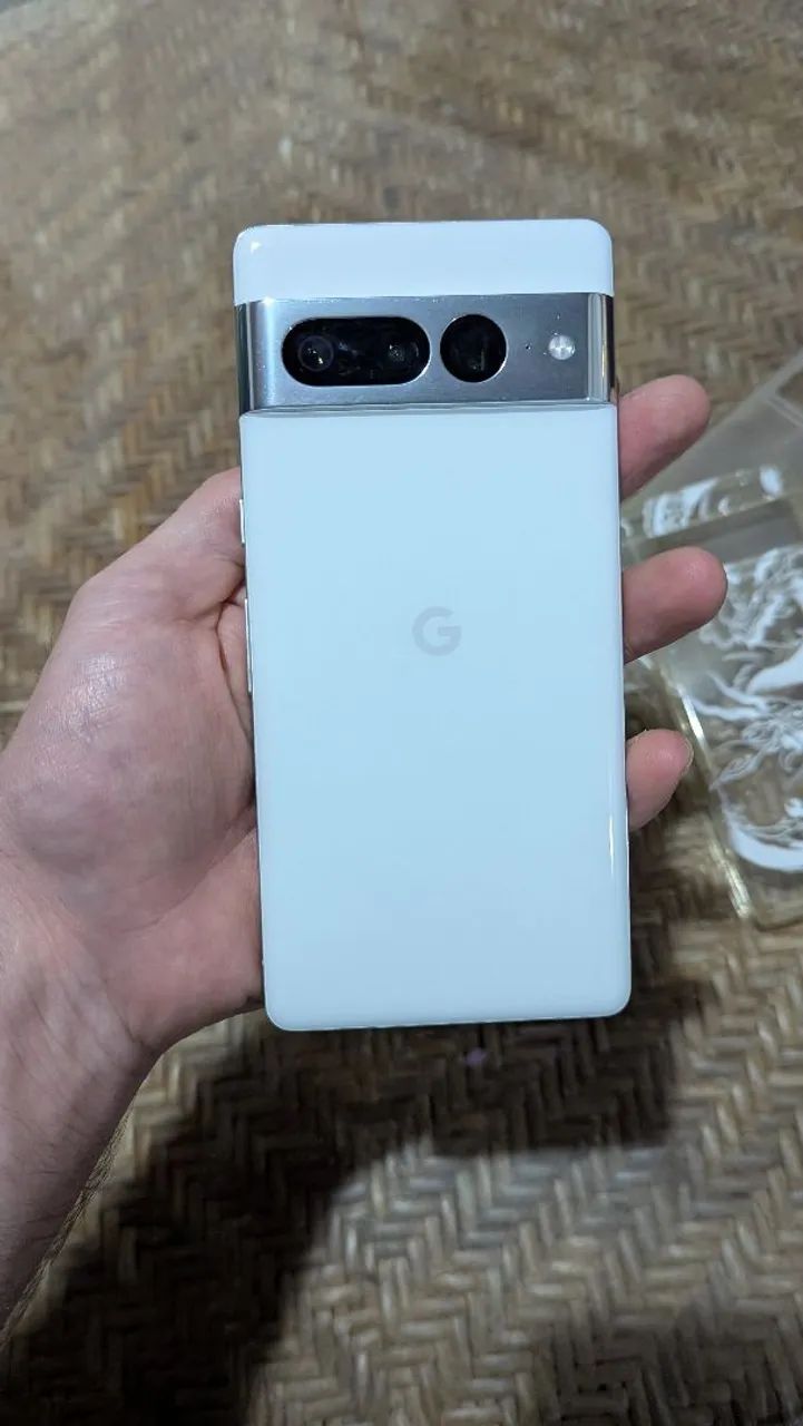 Google Pixel 7 Pro branco 128gb - Celulares e Smartphones