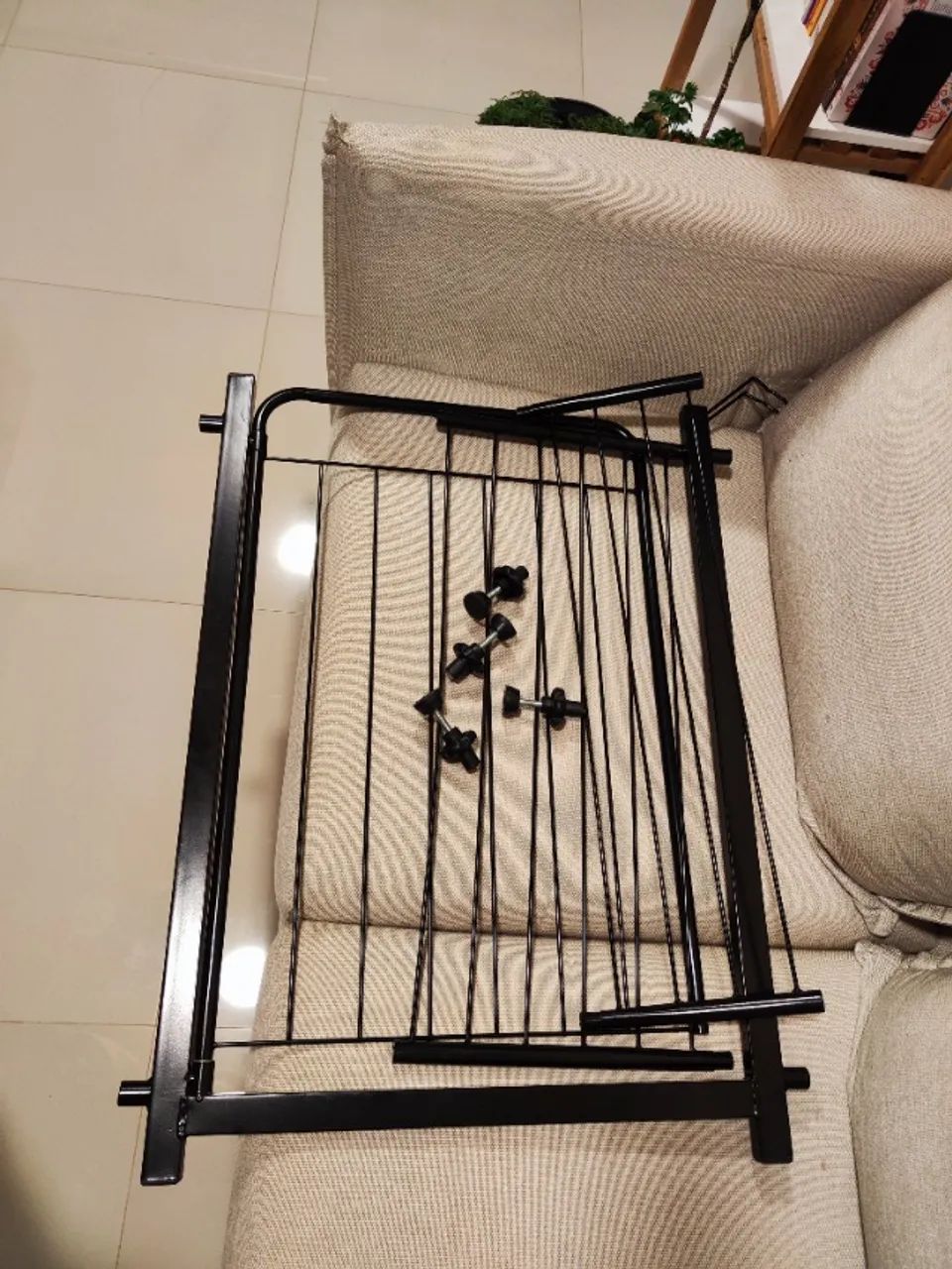 Grade Portão Pet Criança 119cm Á 125cm Porta E Corredor Cor Preto - Foto 2