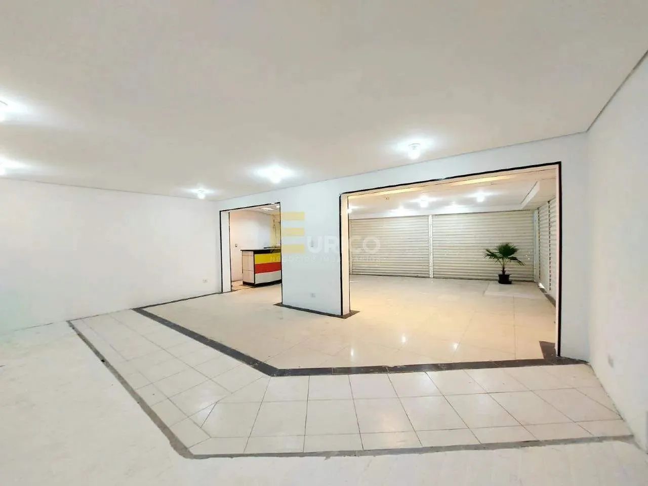 Salão para aluguel no Capela em Vinhedo/SP