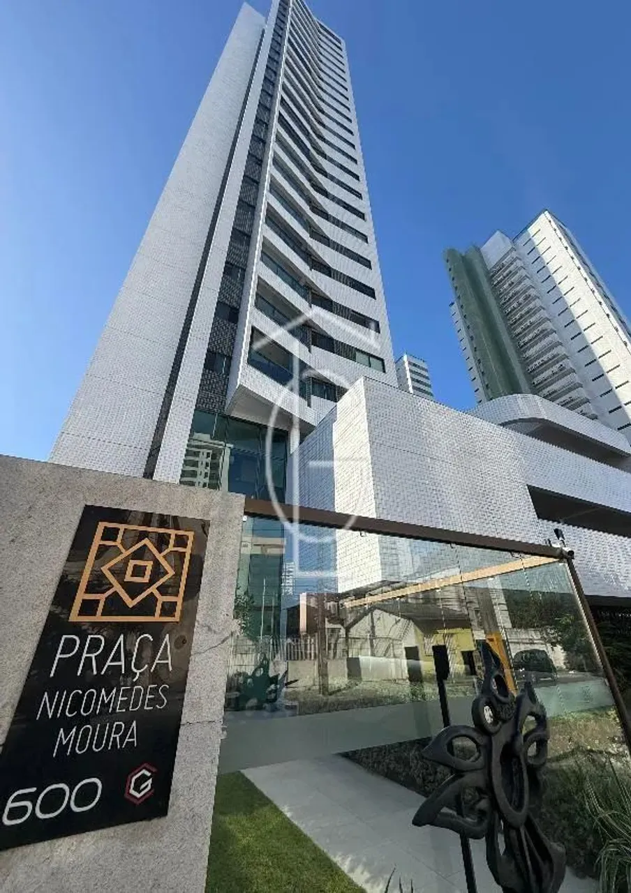APARTAMENTO NASCENTE EM ANDAR ALTO EM EXCELENTE LOCALIZAÇÃO NA TORRE