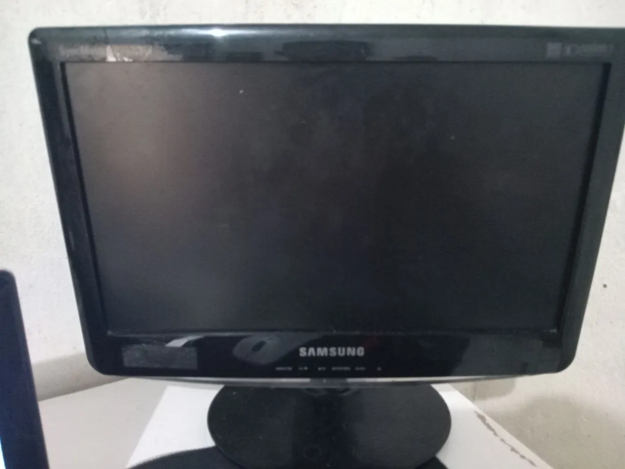 Monitor Samsung obs: não tem o cabo