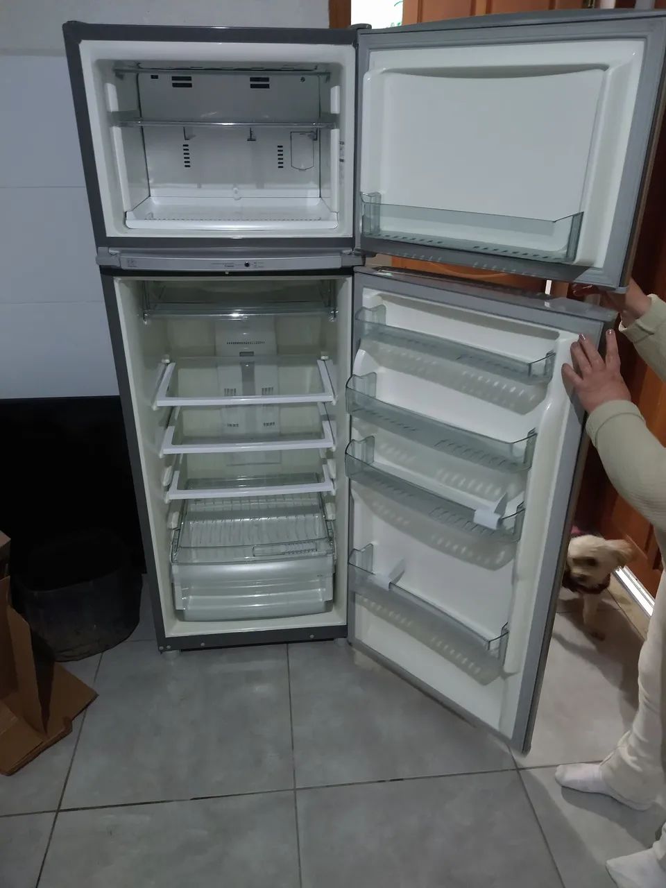 Geladeira Frost Free - Ideal para sua cozinha! - Foto 2