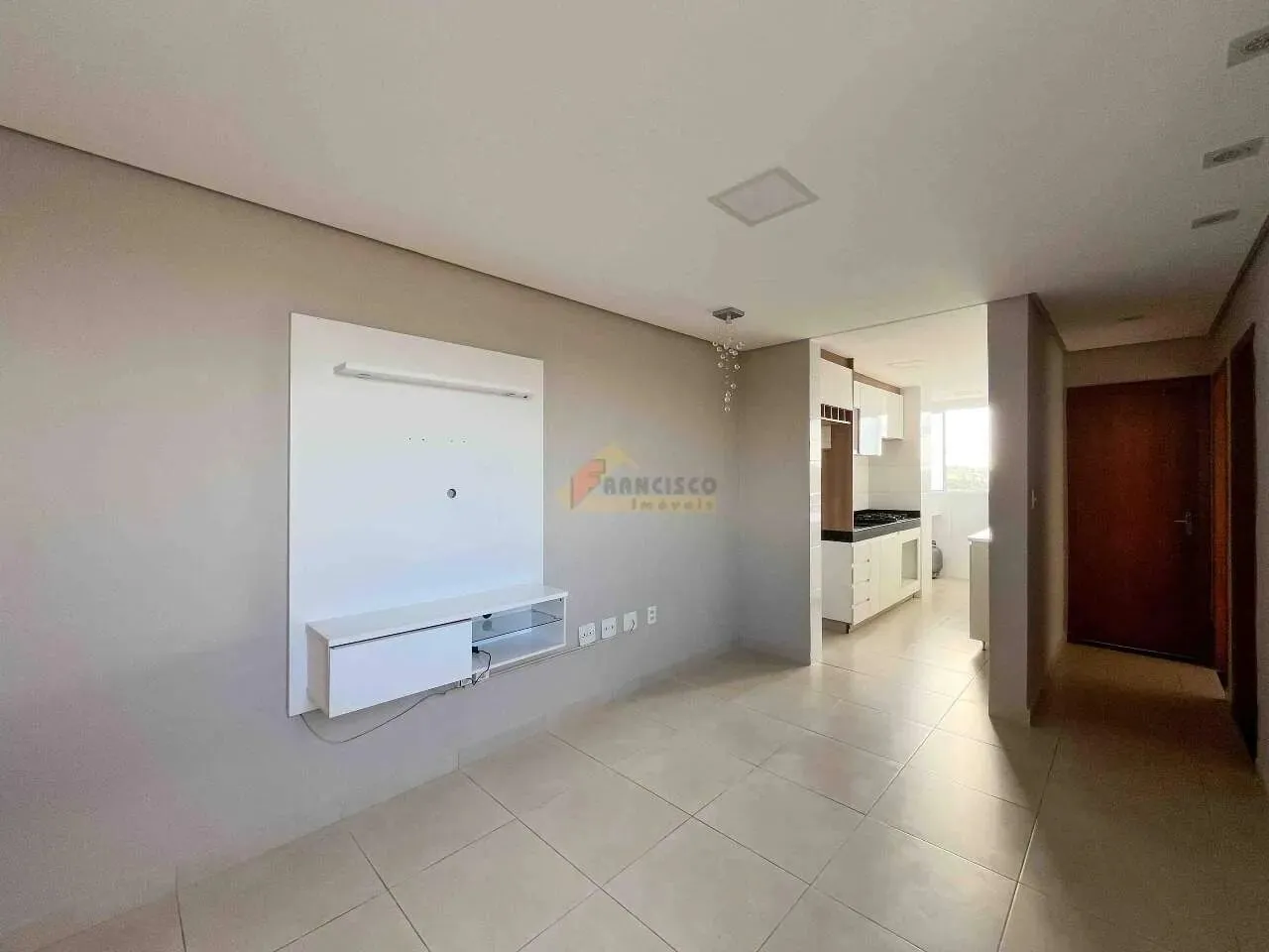 Apartamento para aluguel, 2 quartos, 1 vaga, Jardim das Acácias - Divinópolis/MG