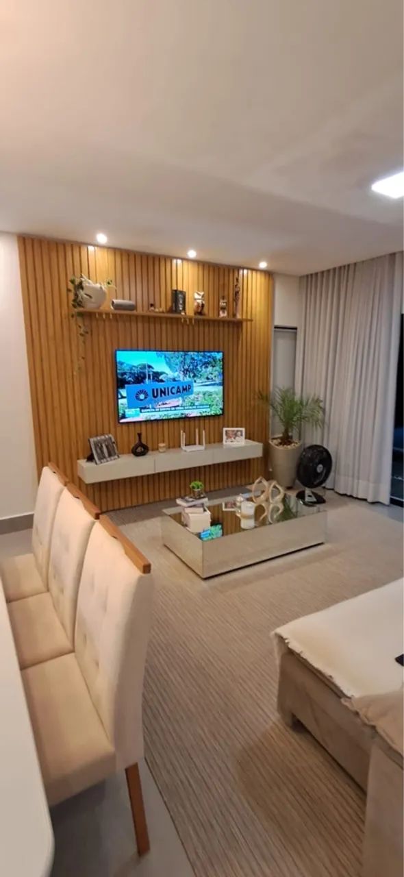 Casa linda recém reformada 