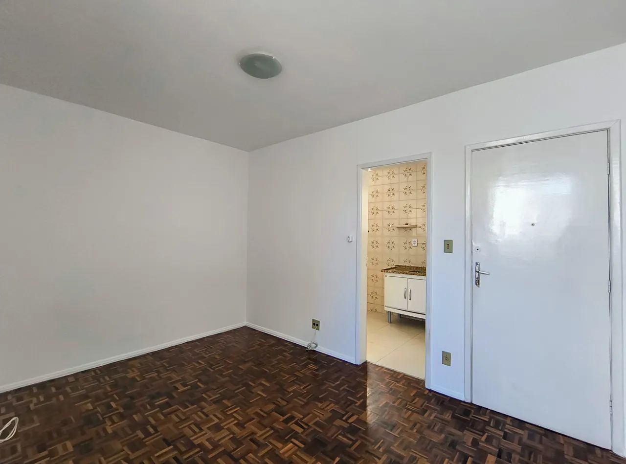 Quarto e sala no Centro para locação - Foto 5