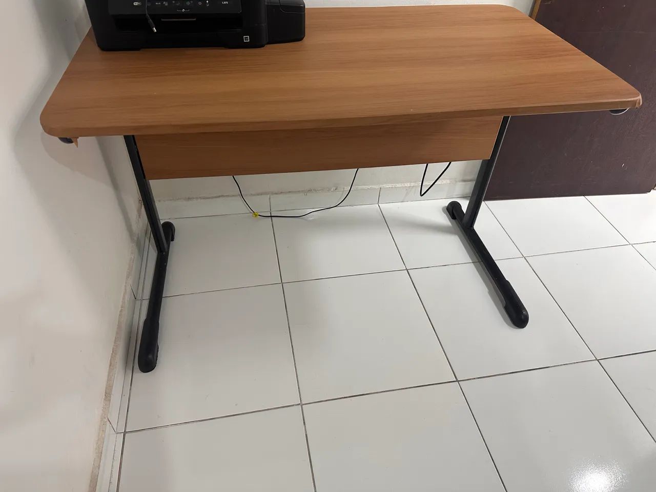Mesa de estudo e trabalho64291066848770120