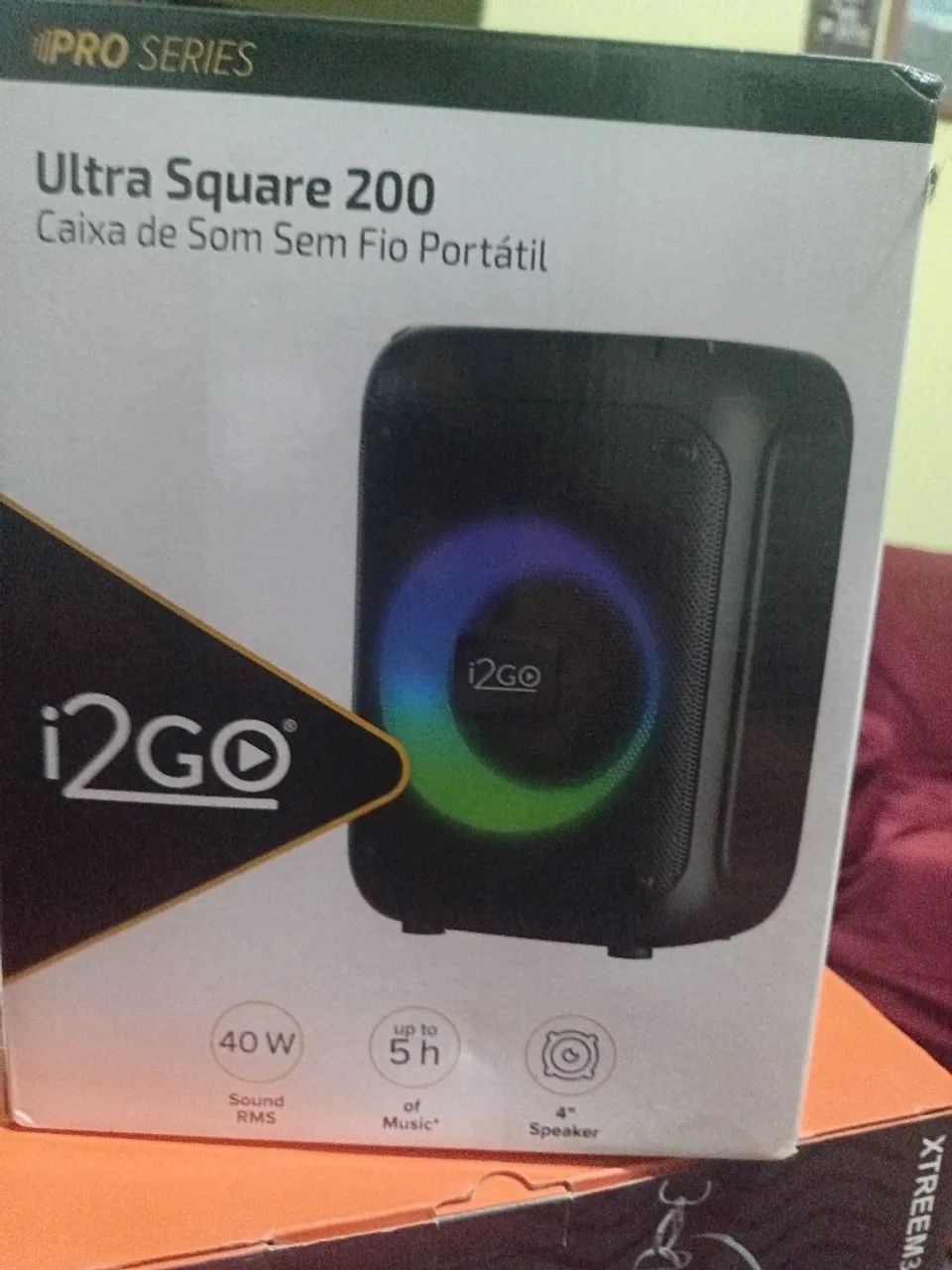 Caixa de som Ultra Square 200 I2GO. 