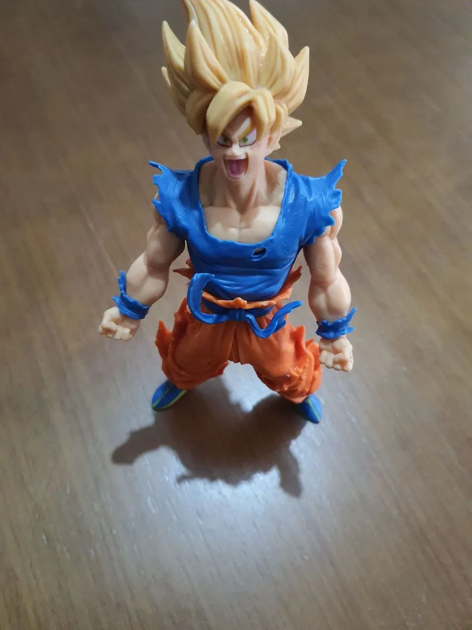 Action Figure Goku Super Saiyajin - Foto 4