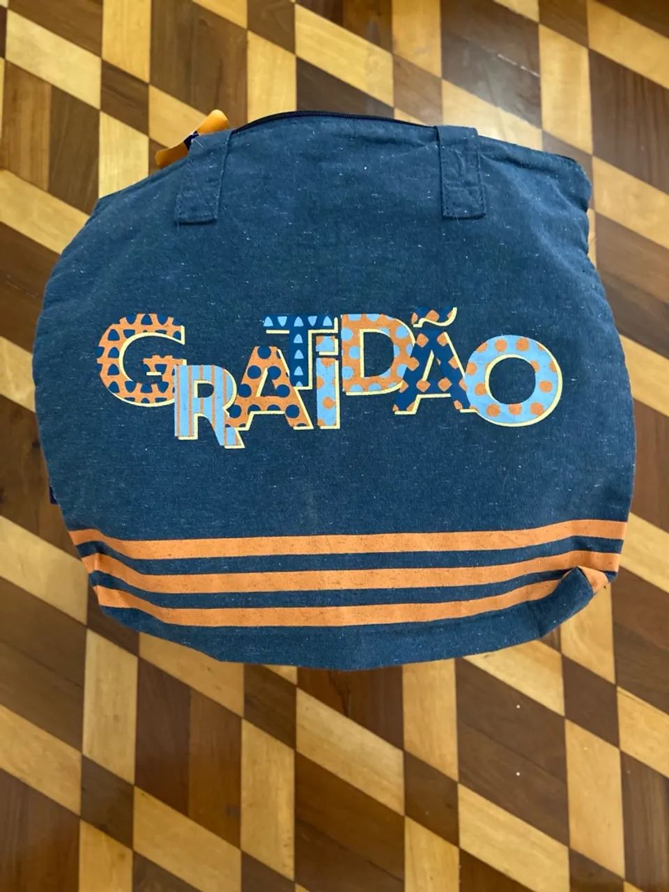 Bolsa de praia GratiDão Azul com Detalhes Laranja