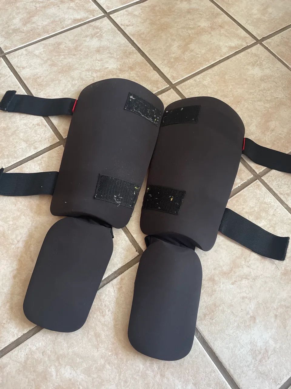 Protetor de perna para luta