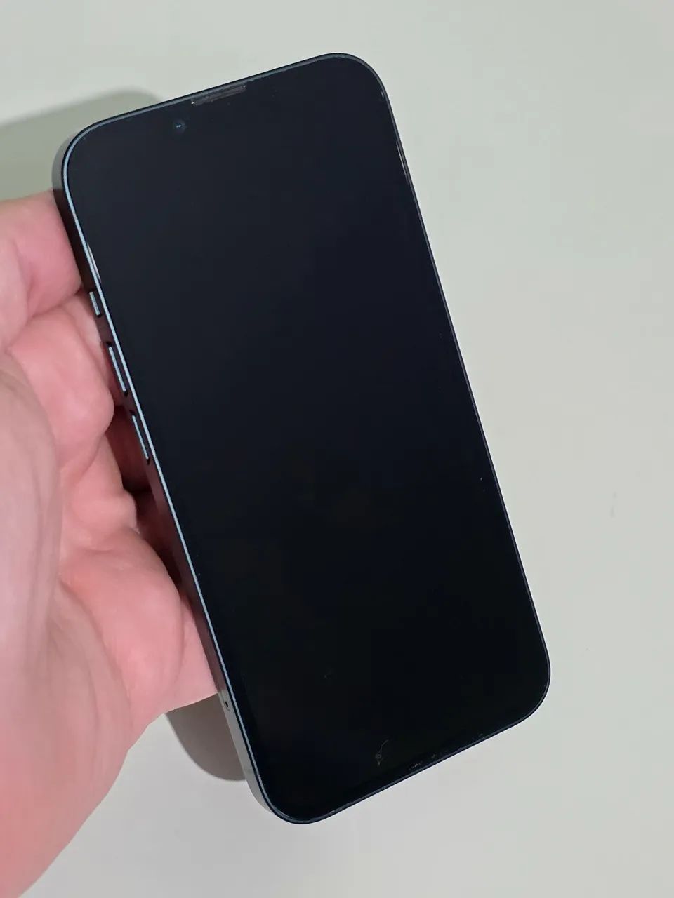 IPHONE 13 128GB PRETO BEM CONSERVADO - Celulares e Smartphones