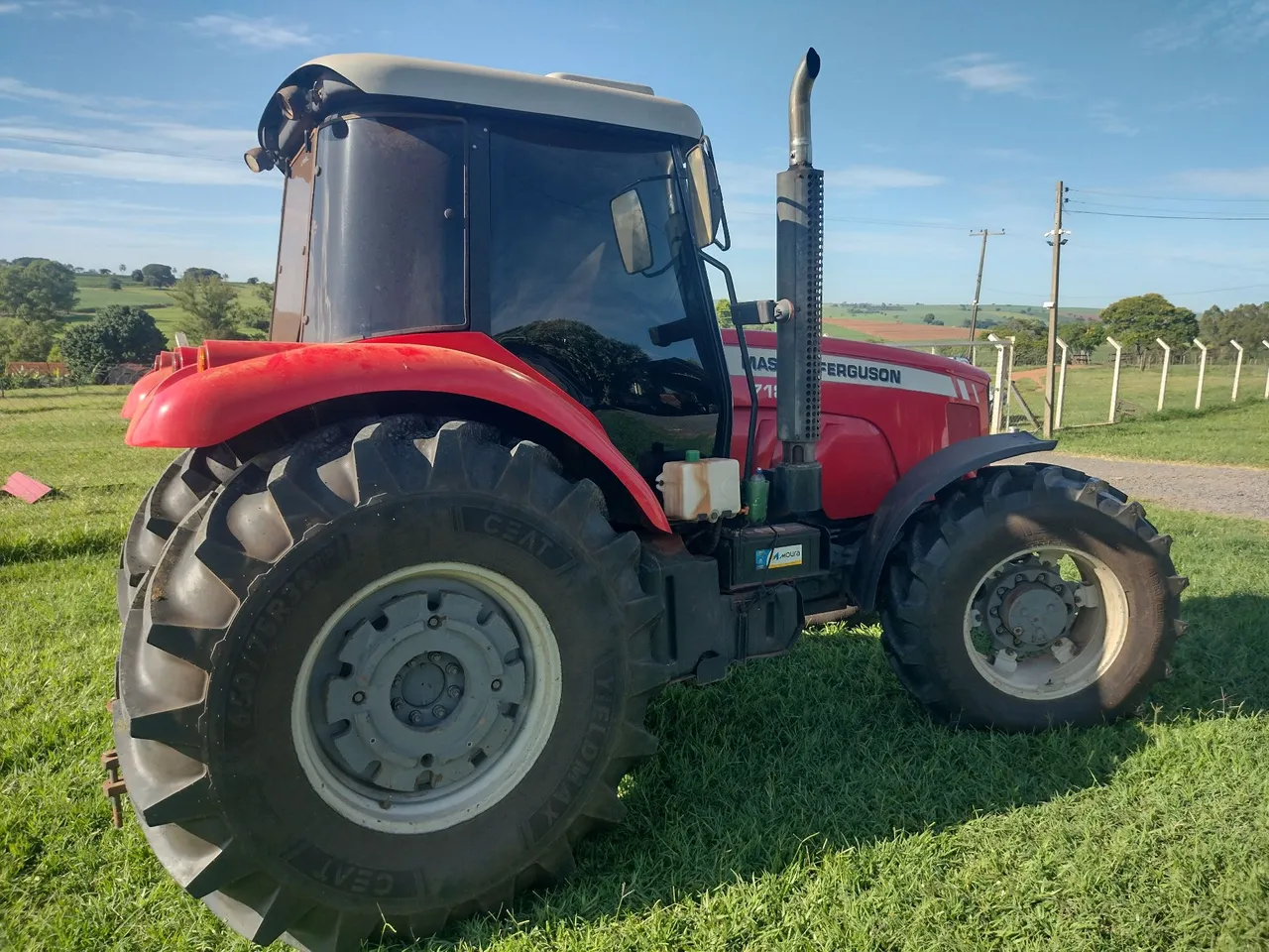 Trator Massey Ferguson 7180