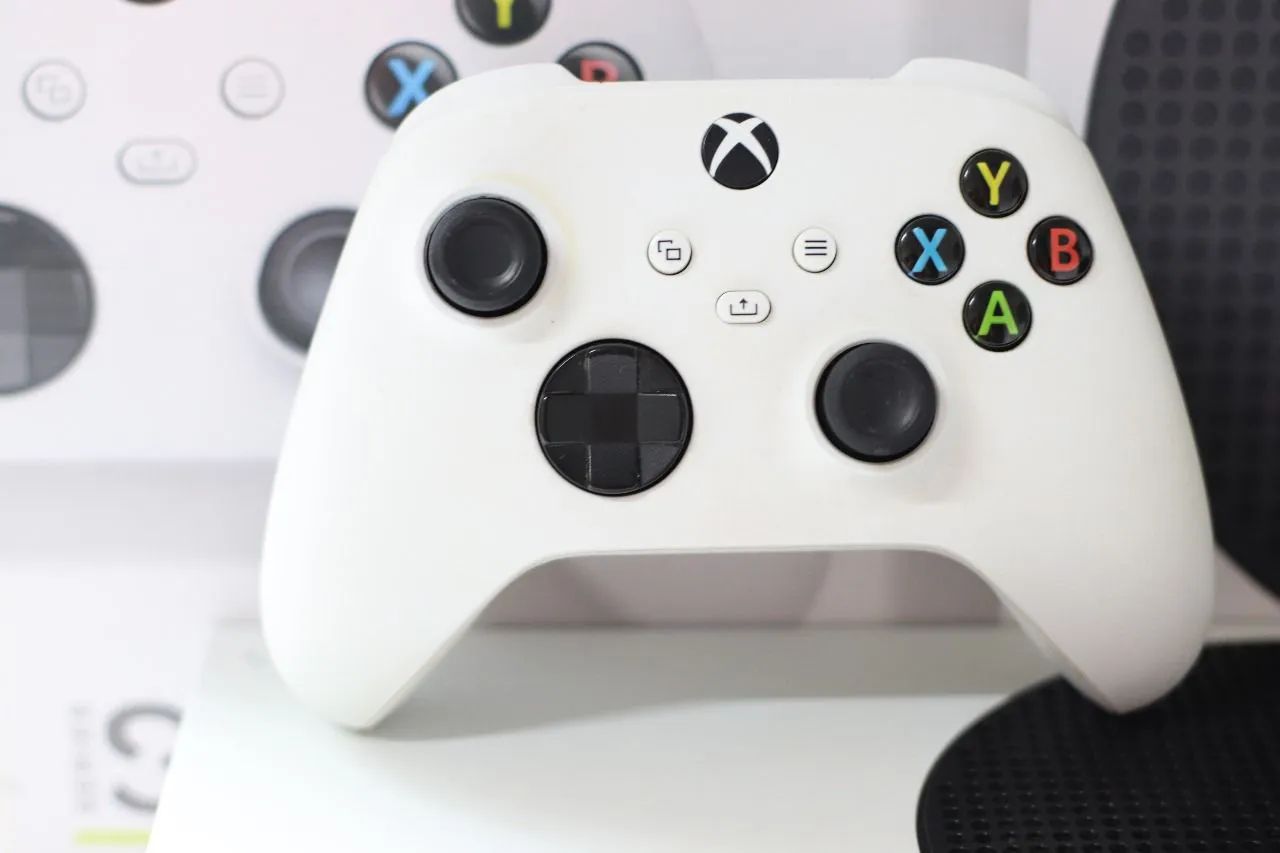 Xbox Series S 2 controles  - Foto 2