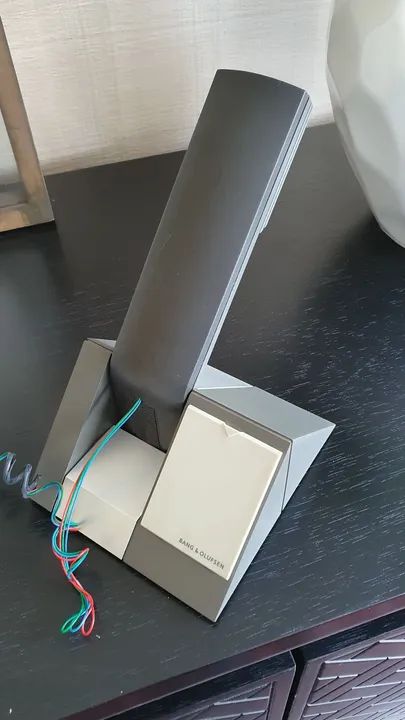 BANG & OLUFSEN TABLE HOLDER
