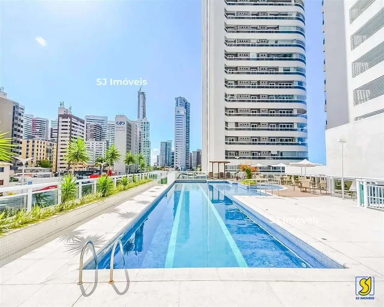 Apartamento na Av. Beira Mar