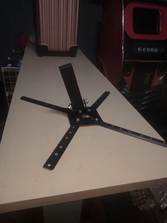 Suporte para TV que suporta até 75 polegadas