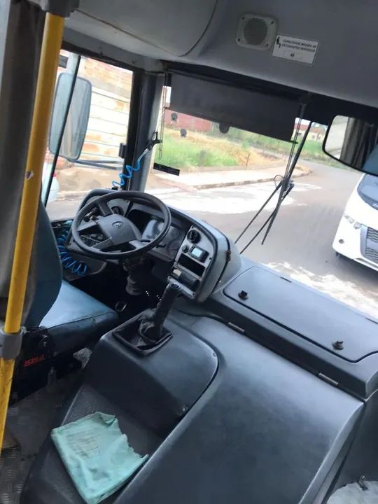 Ônibus Marcopolo VW 15.190 ano 2014 $ 170.000 - Foto 4