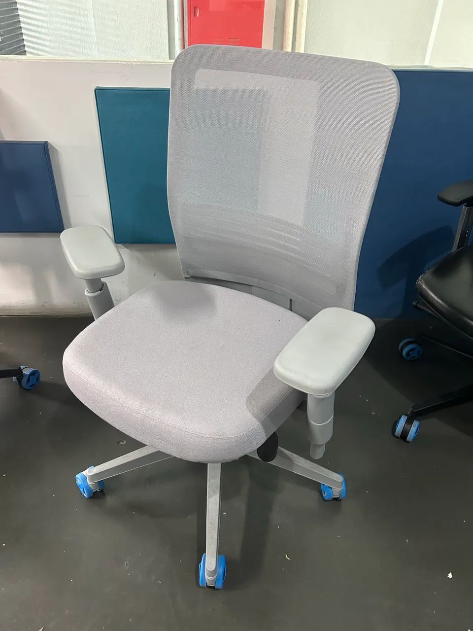 Cadeira Flexform Tecton com garantia - Foto 4