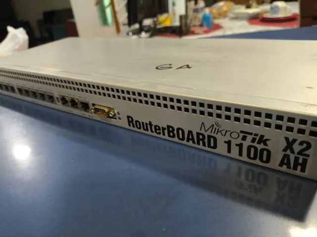Roteador MikroTik RouterBOARD AHX2