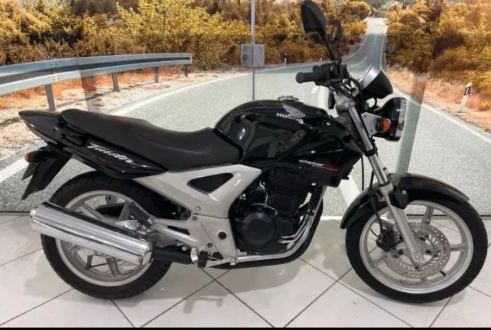CBX 250 CONSERVADA  - Foto 2