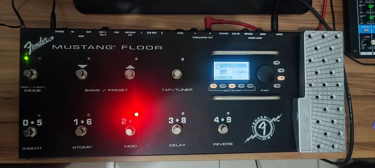 Pedaleira Fender Mustang Floor Aceito Troca Marshall Code 50 W