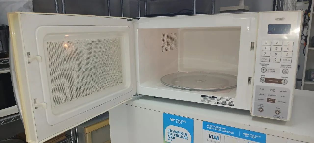 Microondas Brastemp 30L 127V - R$399 - Foto 3