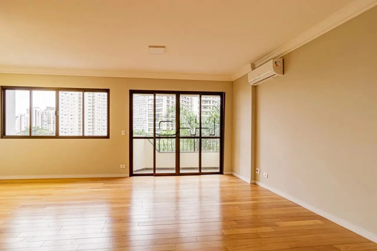 Venda Apartamento 3 Dormitórios - 129 m² Moema - Foto 4