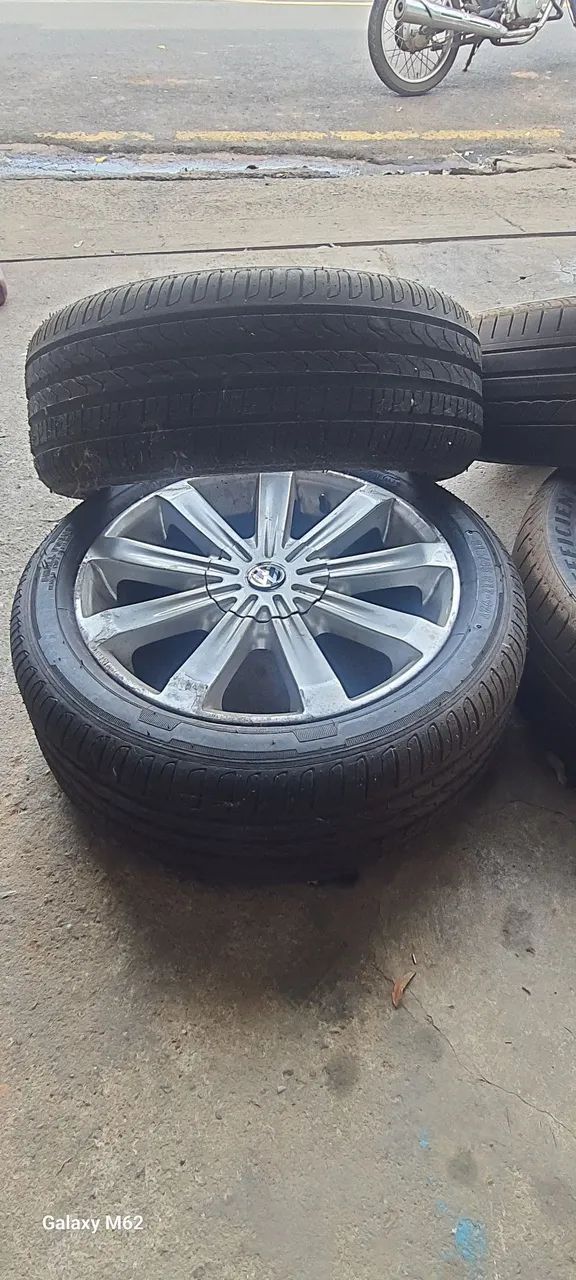 Rodas de liga leve aro 17 - Foto 4