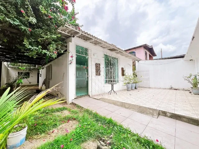 Vende-se CASA no BARRERINHA CURITIBA-PR ENTRADA de 24.890.00