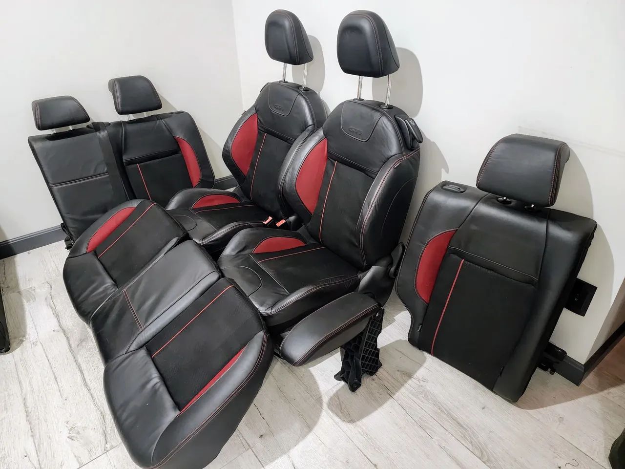 Jogo de bancos Peugeot 208 GTI