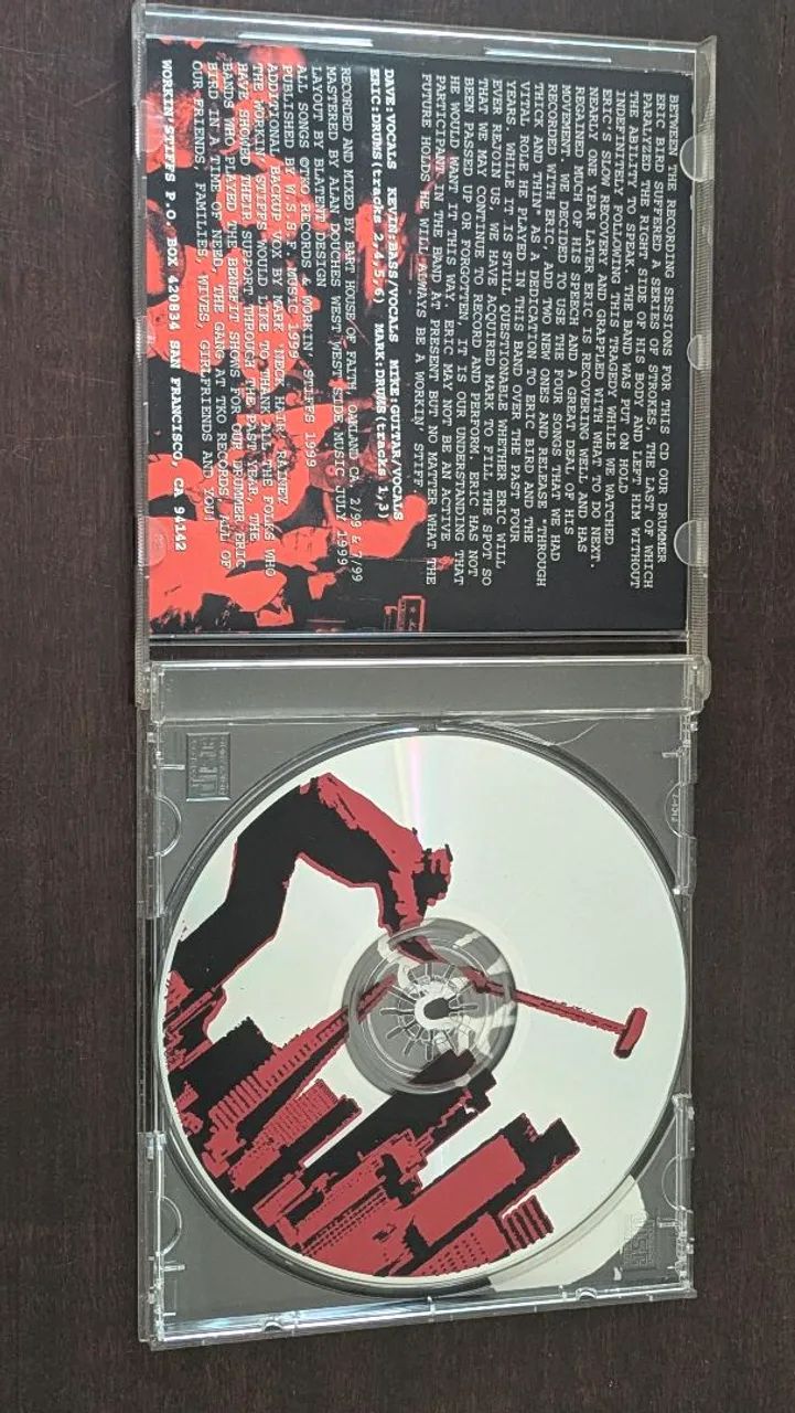 CD Importado Workin' Stiffs - Through Thick & Thin (1999) - Punk Oi! - Foto 2