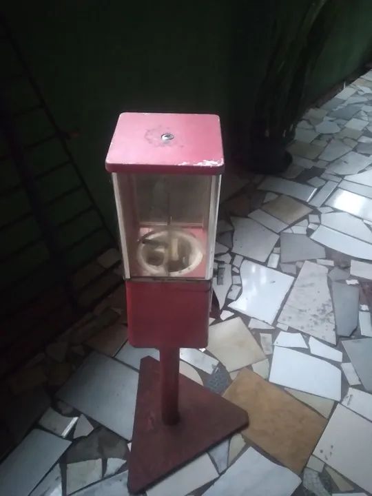 Vendo máquina vending machine bolinhas  - Foto 2